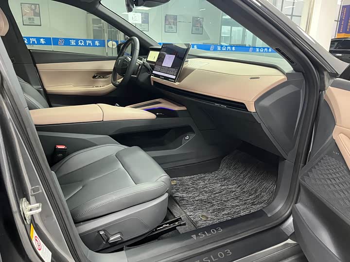 Фото 7 - Changan Deepal SL03