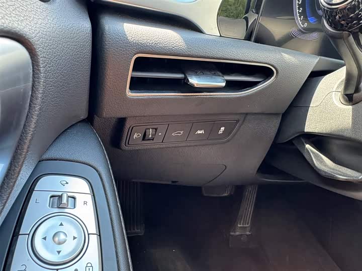 Фото 9 - Hyundai Sonata N Line