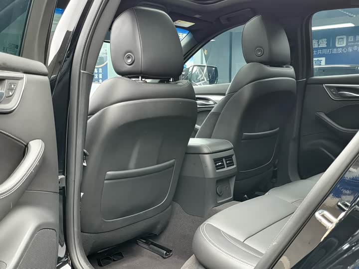 Фото 5 - Cadillac CT5