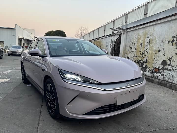 Фото 3 - BYD Qin L