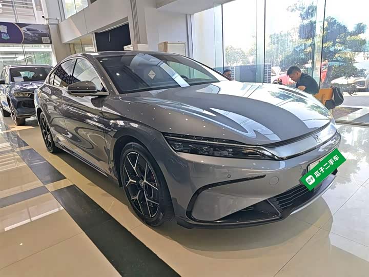 Фото 4 - BYD Han