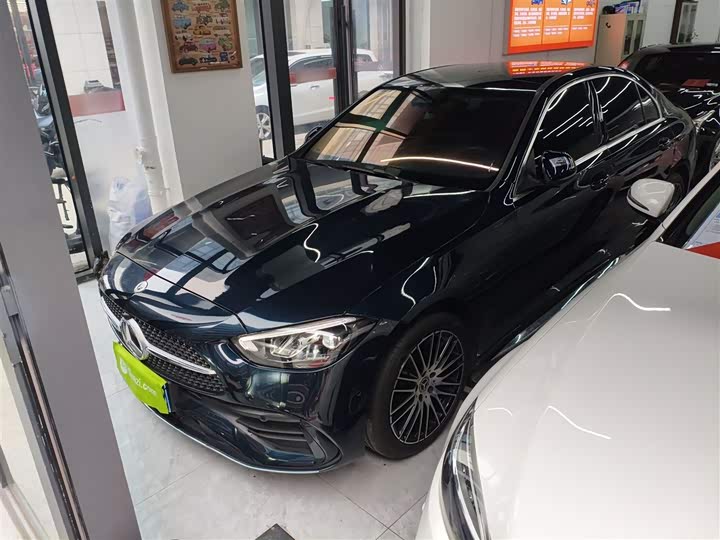 Фото 2 - Mercedes-Benz C-Class