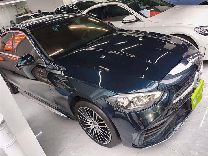 Фото 4 - Mercedes-Benz C-Class