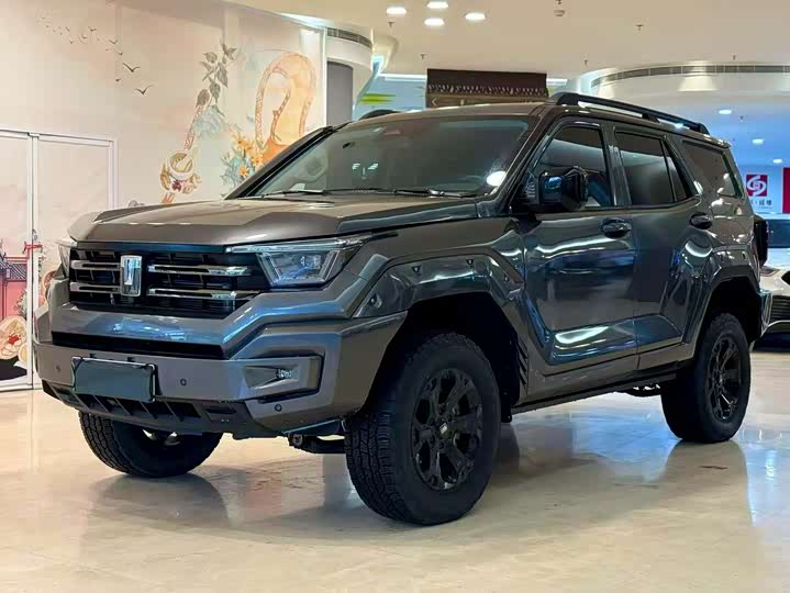 Фото 1 - Tank 400 Hybrid