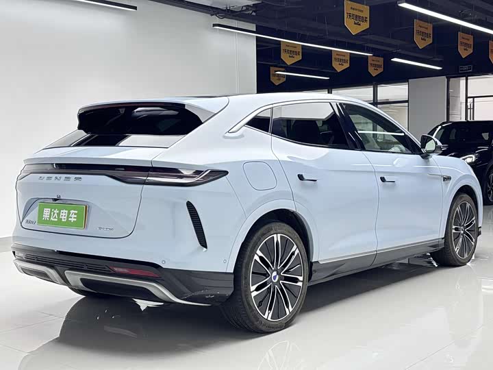 Фото 5 - Denza N7