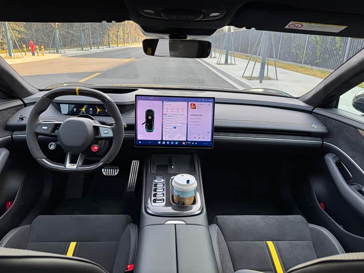 Фото 9 - Xiaomi SU7 Ultra