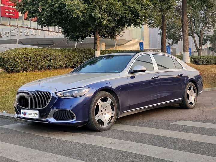 Фото 1 - Mercedes-Benz Maybach S-Class