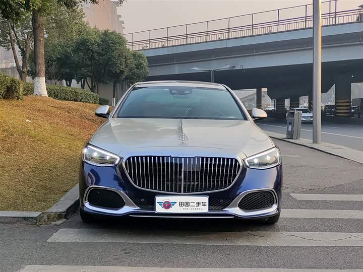 Фото 2 - Mercedes-Benz Maybach S-Class