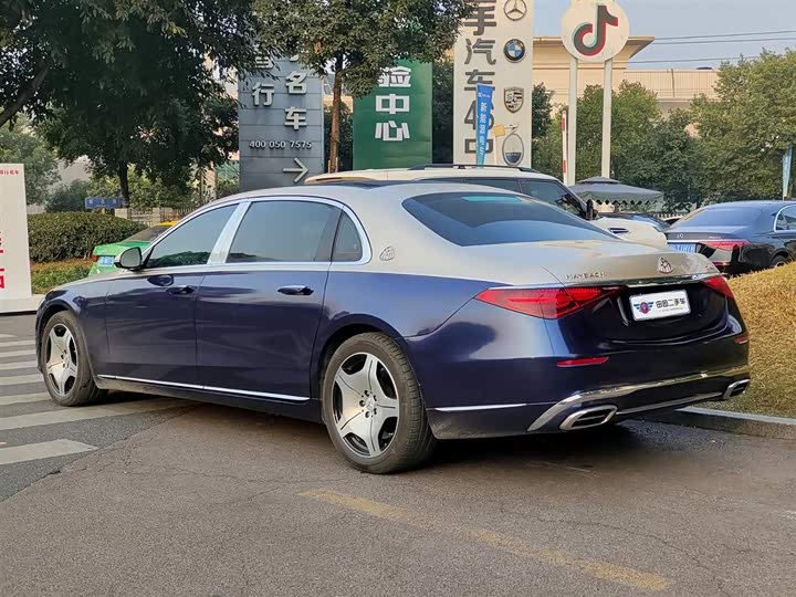 Фото 4 - Mercedes-Benz Maybach S-Class