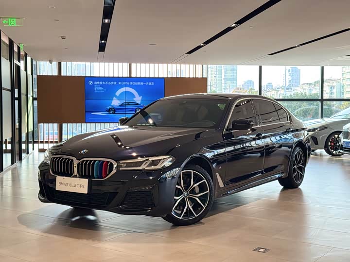 Фото 1 - BMW 5 Series