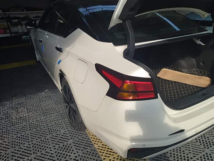 Фото 5 - Nissan Teana