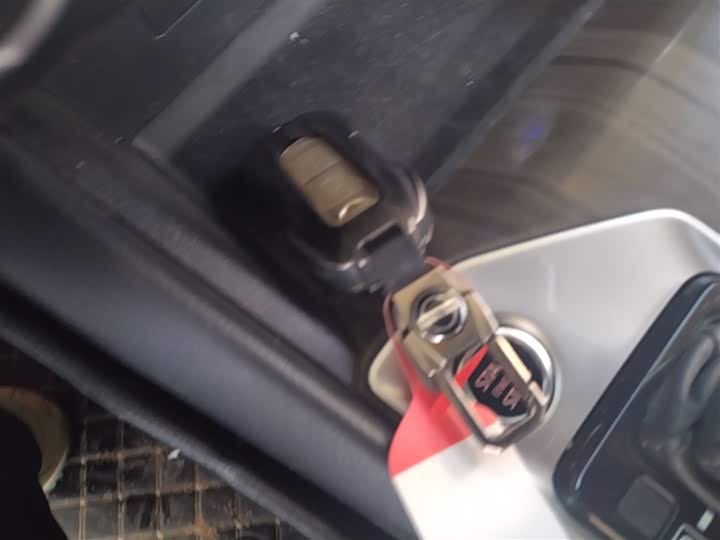 Фото 9 - Nissan Teana