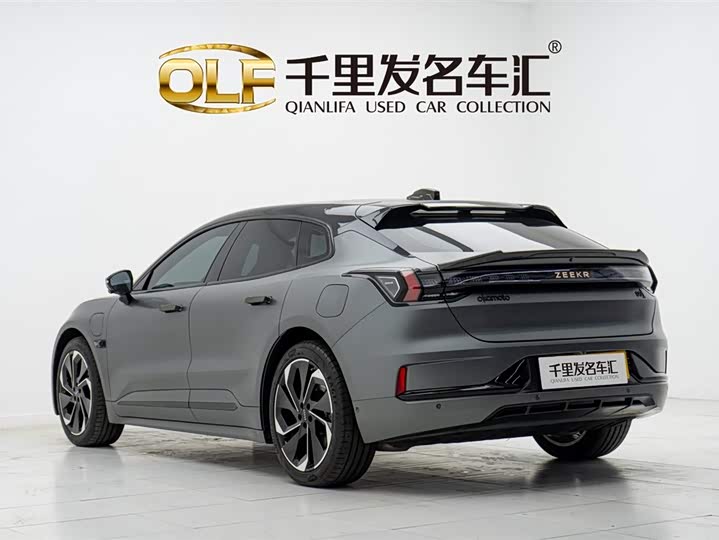 Фото 4 - Zeekr 001