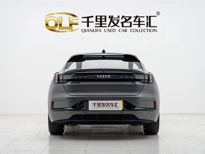 Фото 5 - Zeekr 001