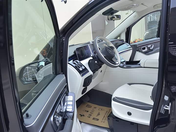 Фото 4 - Mercedes-Benz Vito