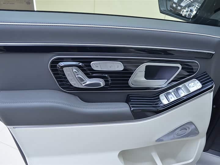 Фото 6 - Mercedes-Benz Vito