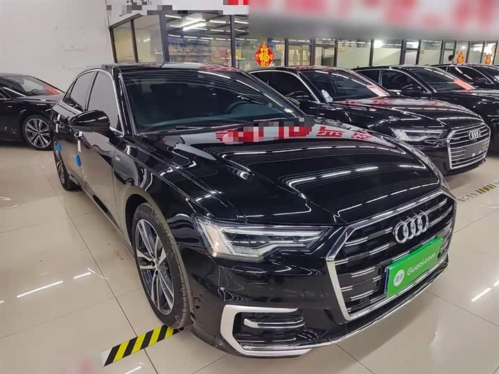 Фото 4 - Audi A6L