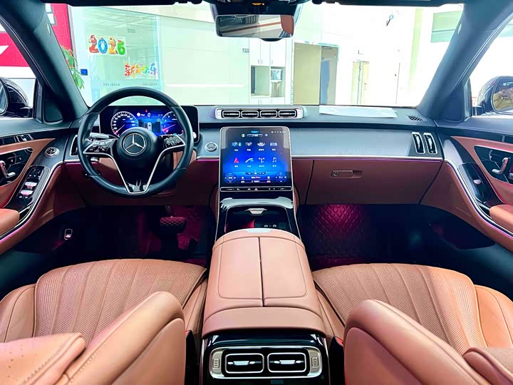 Фото 8 - Mercedes-Benz S-Class