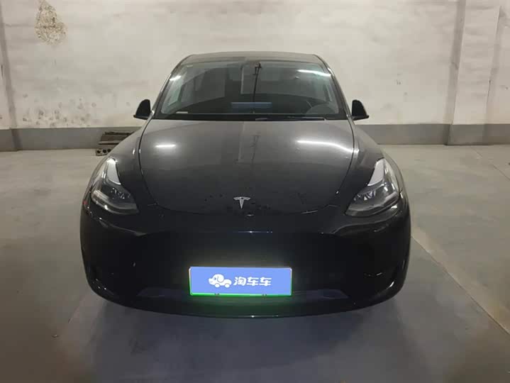 Фото 2 - Tesla Model Y