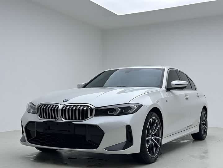 Фото 1 - BMW 3 Series