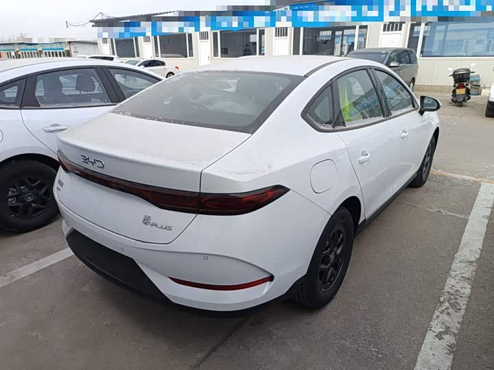 Фото 7 - BYD Qin Plus