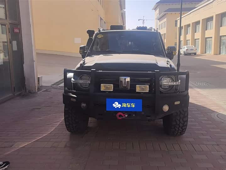 Фото 2 - Tank 300