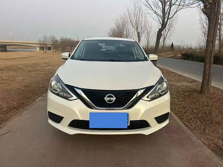 Фото 2 - Nissan Sylphy