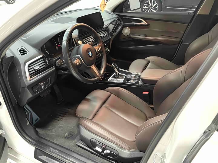 Фото 5 - BMW 1 Series