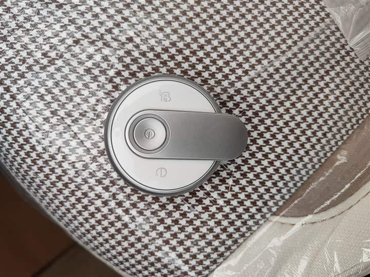 Фото 9 - Bestune Pony