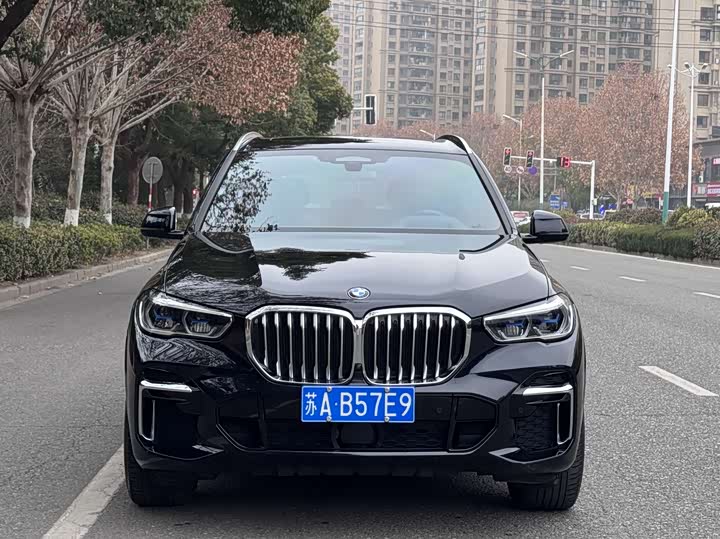 Фото 2 - BMW X5