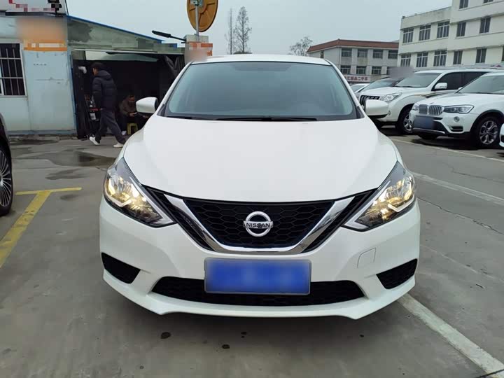 Фото 3 - Nissan Sylphy