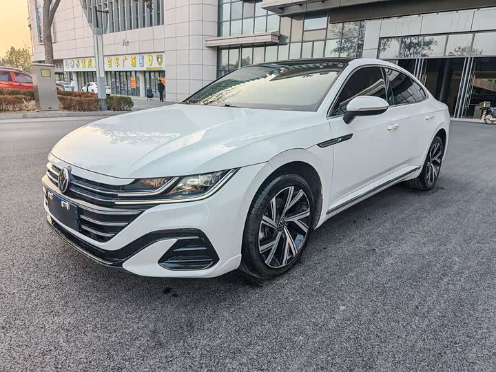 Фото 1 - Volkswagen CC