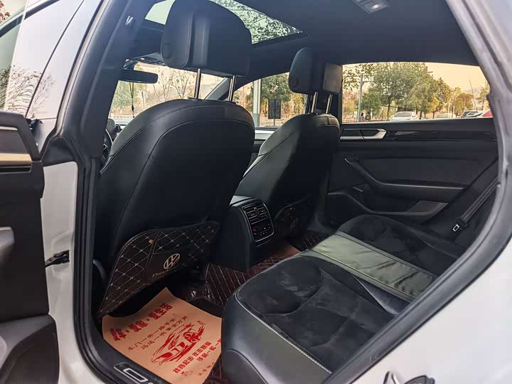 Фото 9 - Volkswagen CC