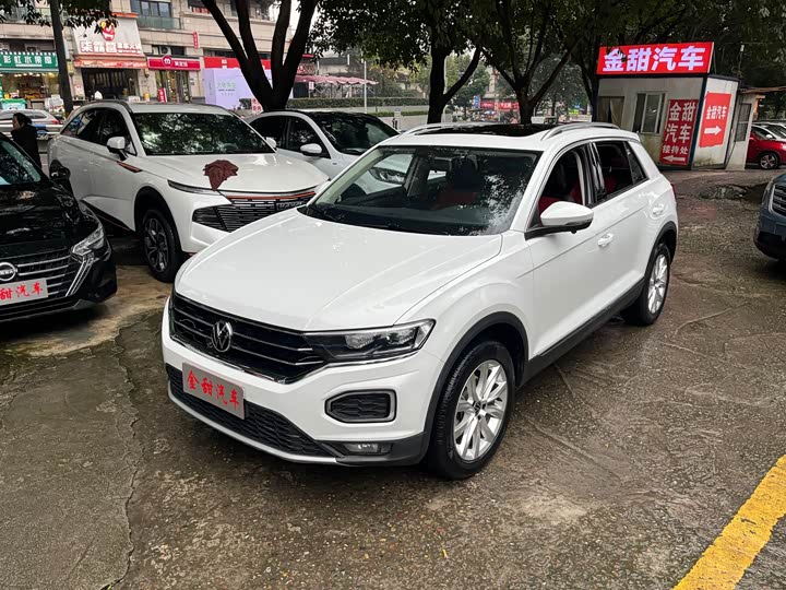 Фото 3 - Volkswagen T-Roc