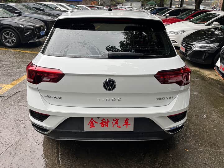 Фото 5 - Volkswagen T-Roc