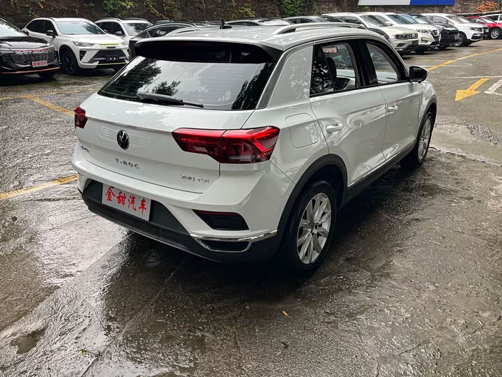 Фото 6 - Volkswagen T-Roc