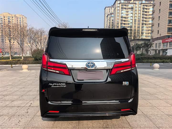 Фото 5 - Toyota Alphard
