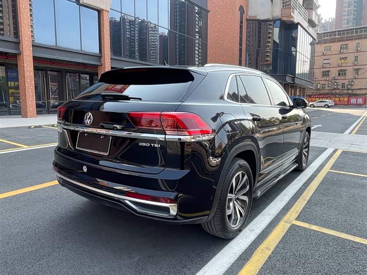 Фото 4 - Volkswagen Teramont X