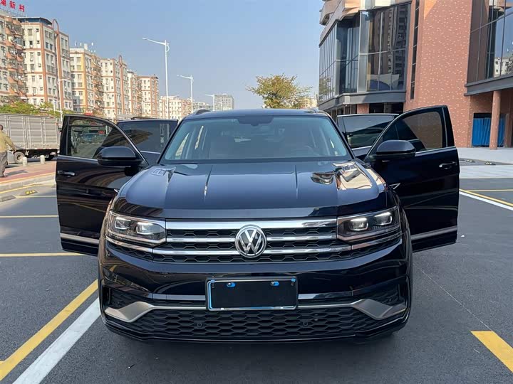 Фото 9 - Volkswagen Teramont X