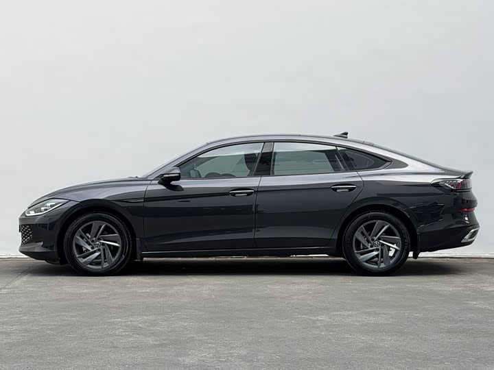 Фото 2 - Volkswagen Lamando L