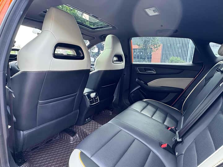 Фото 3 - MG Motor 6