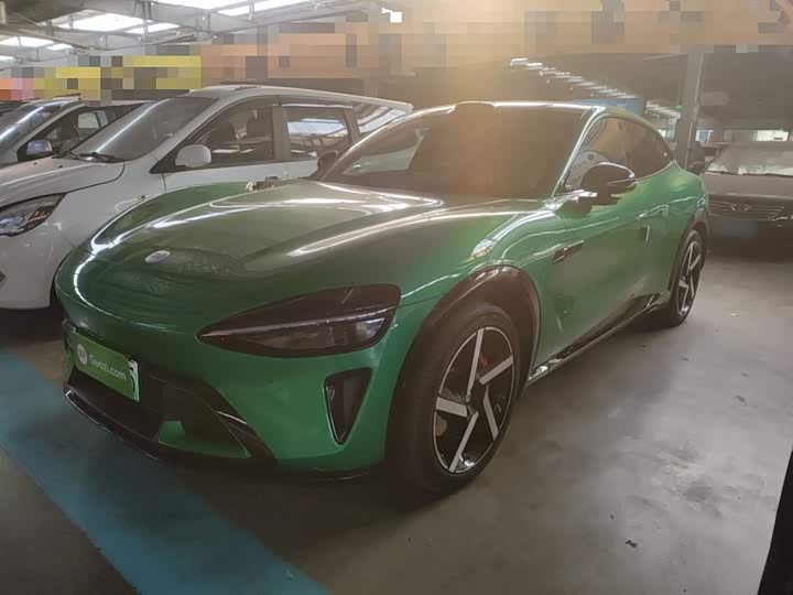 Фото 1 - Xiaomi YU7