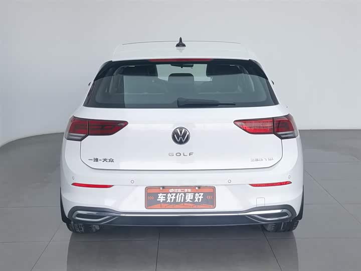 Фото 4 - Volkswagen Golf