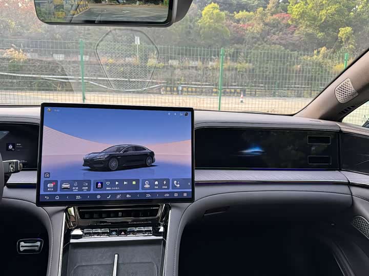 Фото 8 - Denza Z9