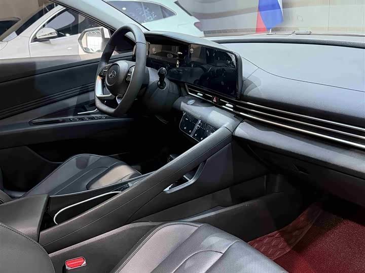 Фото 9 - Hyundai Elantra N line