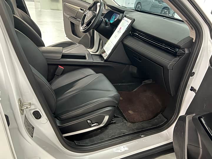 Фото 4 - XPeng G3