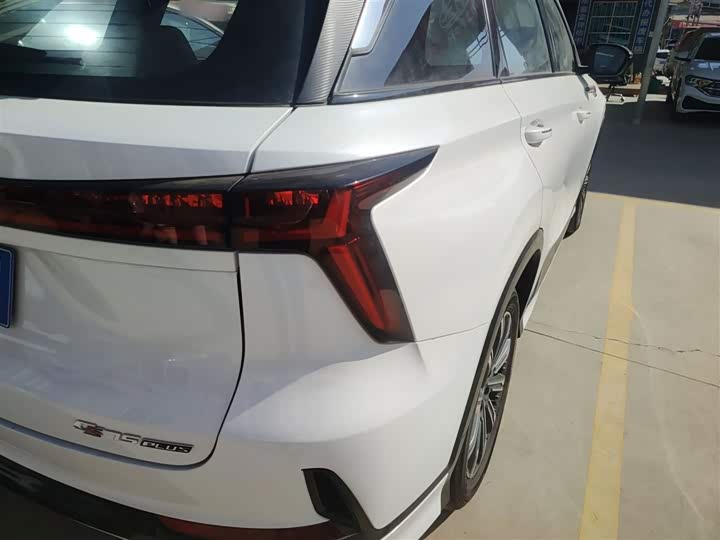 Фото 8 - Changan CS75 Plus