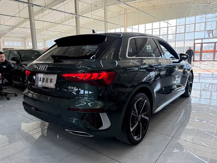 Фото 9 - Audi A3