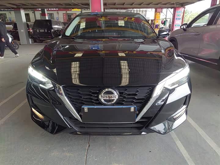 Фото 3 - Nissan Sylphy