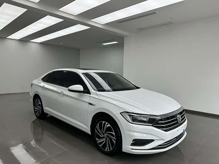 Фото 3 - Volkswagen Sagitar L